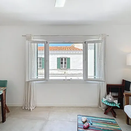 Roca Fornells, Carrer Major F39 * フォルネイス